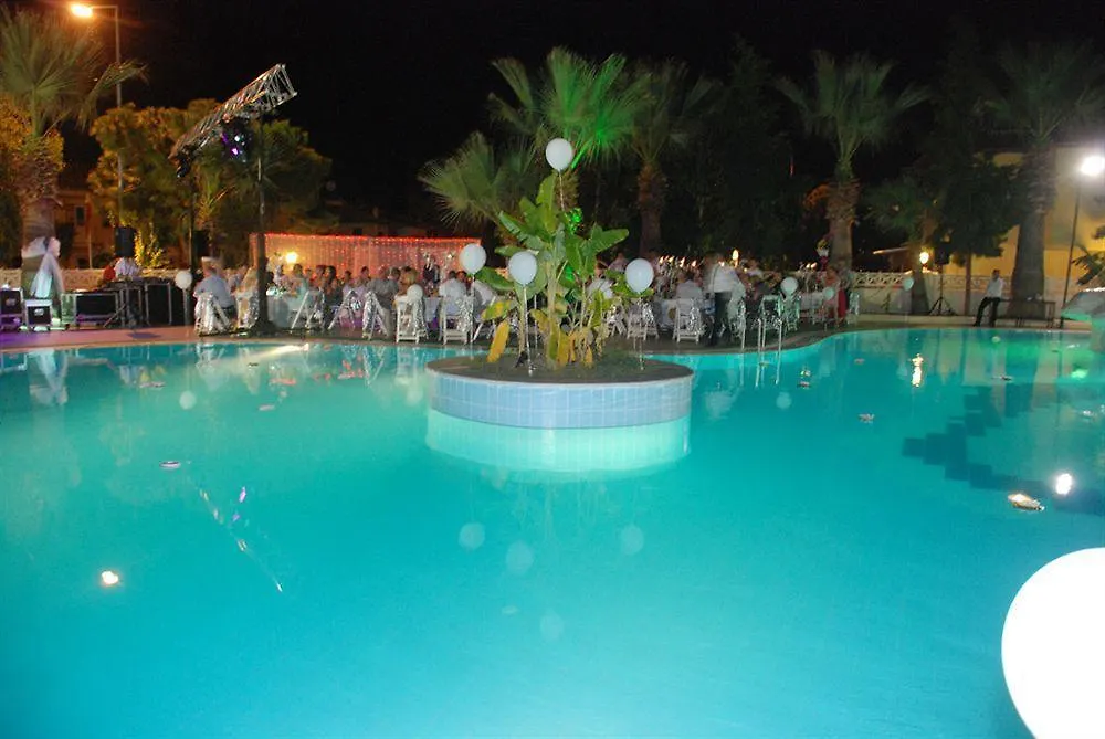 Tropicana Garden Hotel Kuşadası